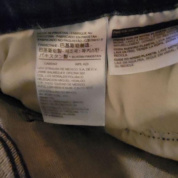 NEW Levi's Mid-Rise Skinny Jeans - Picture 6 of 9